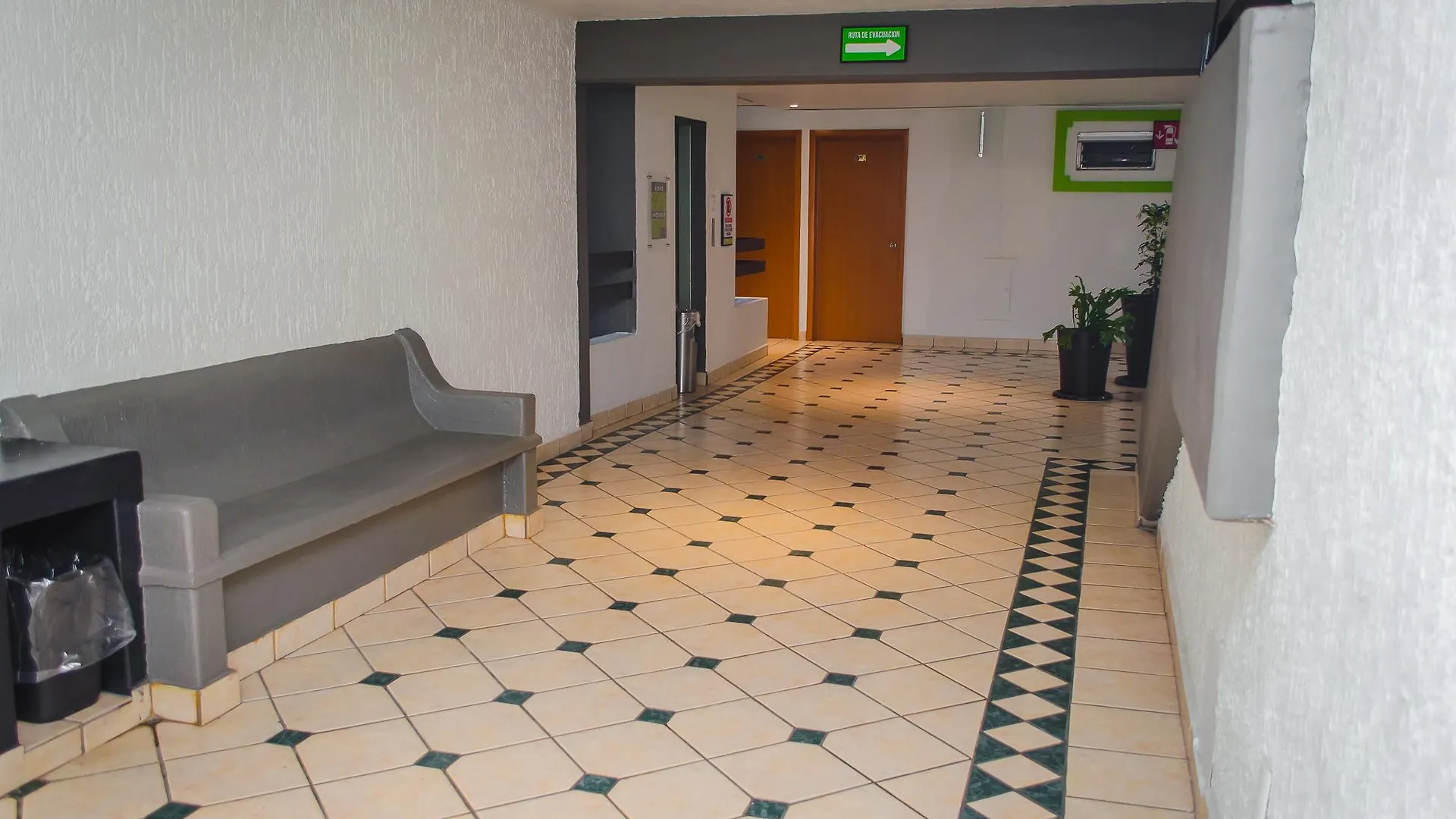 Hotel Arboledas Expo Guadalajara