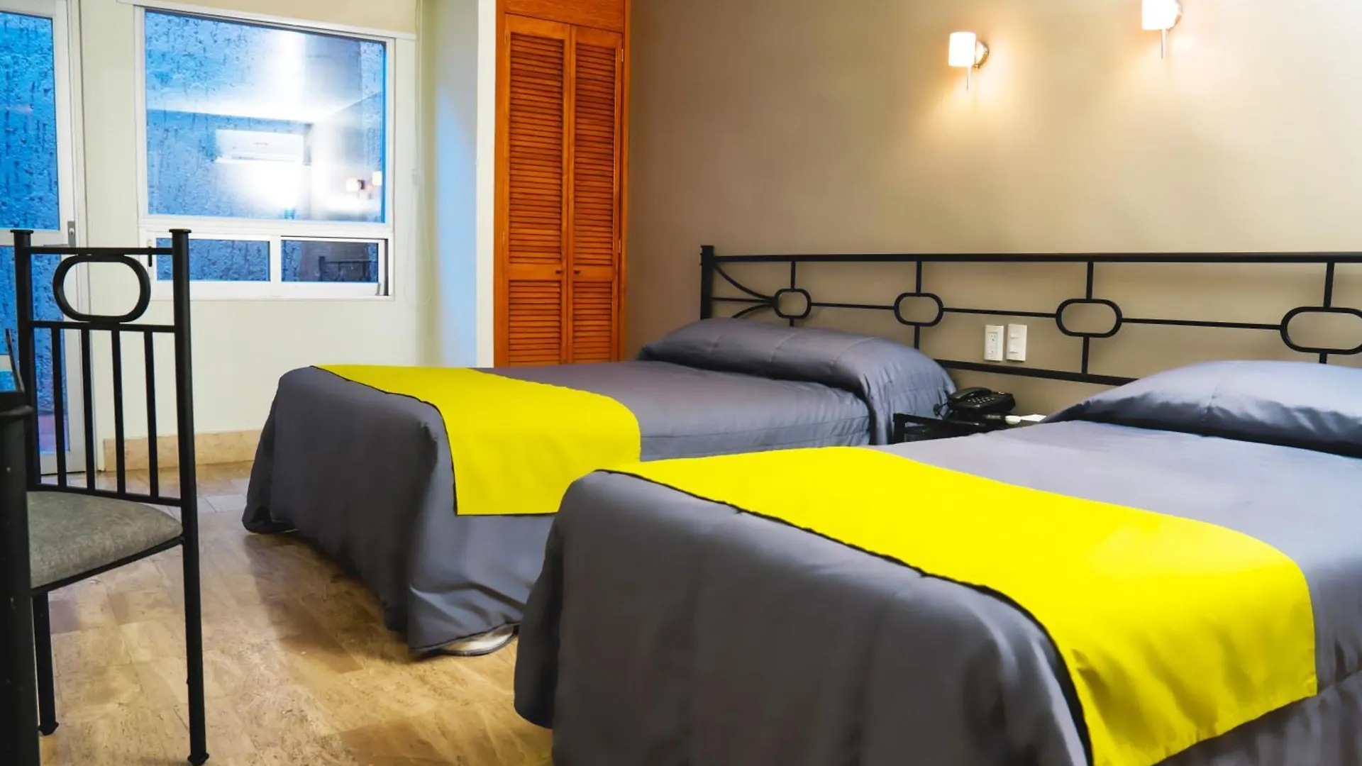 **  Hotel Arboledas Expo Guadalajara Mexico